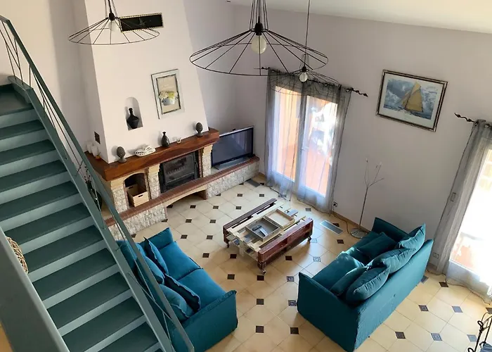 Belle Villa Avec Piscine